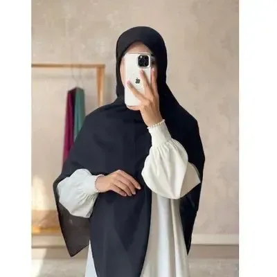 روسری سوپر نخ ساده قواره بزرگ منگوله دار سورمه ای و مشکی